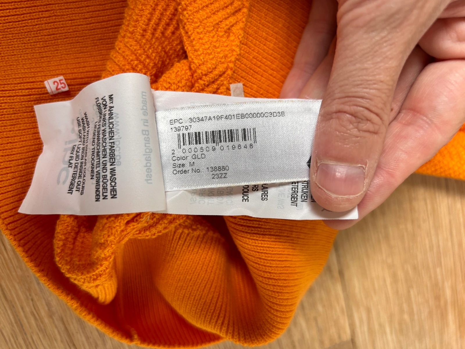 NUEVO - Camiseta relieve naranja brillante – photo 4